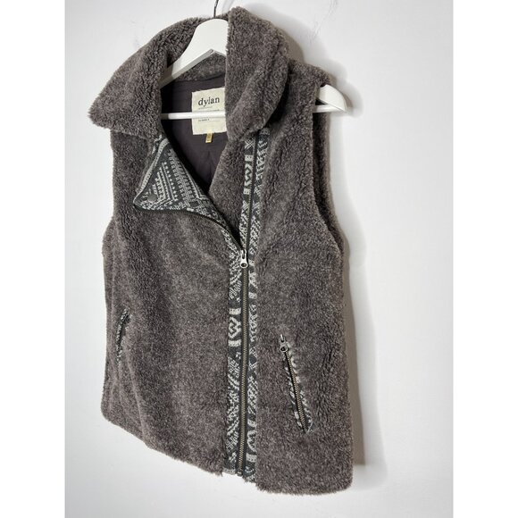 Dylan by True Grit Sherpa Vest S | Faux Fur Zip Front Gray Cozy Layer - Picture 13 of 13